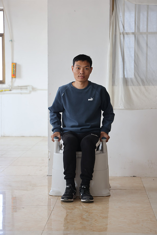 成人坐便椅硬墊款 孕婦老人殘疾人護理便攜式移動坐便器