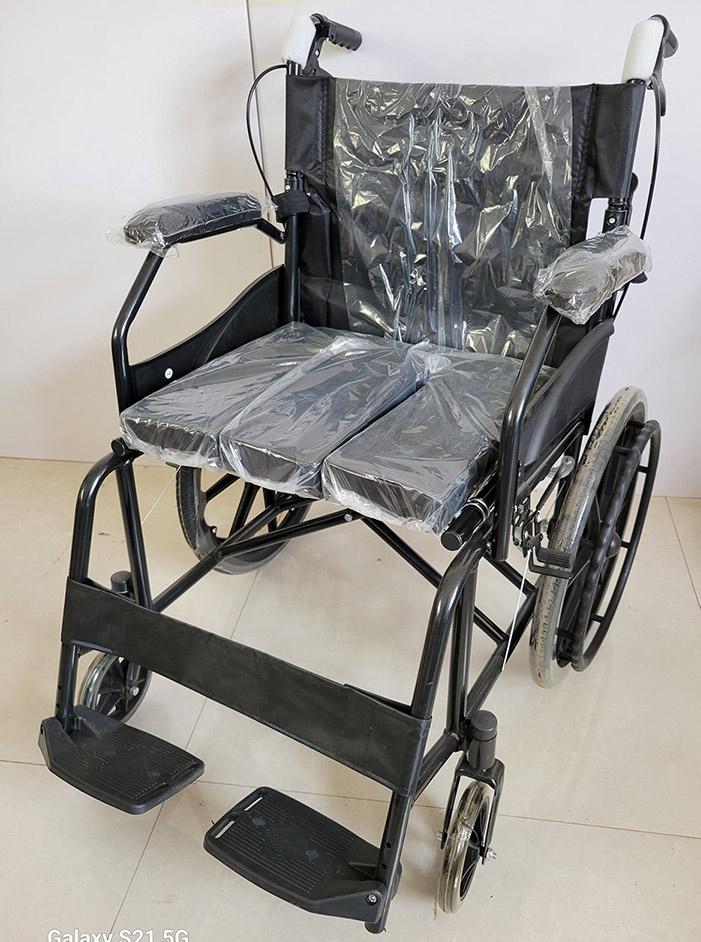 20輪折疊多功能老人坐便輪椅輕便癱瘓手動(dòng)推車（坐便折把）